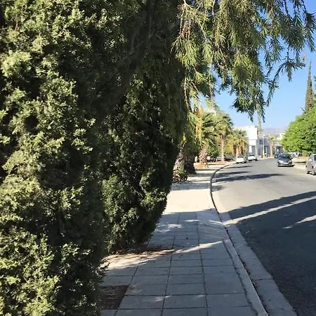 Appartamento 2 Bedroom Cates Top Floor Peaceful With Pool!